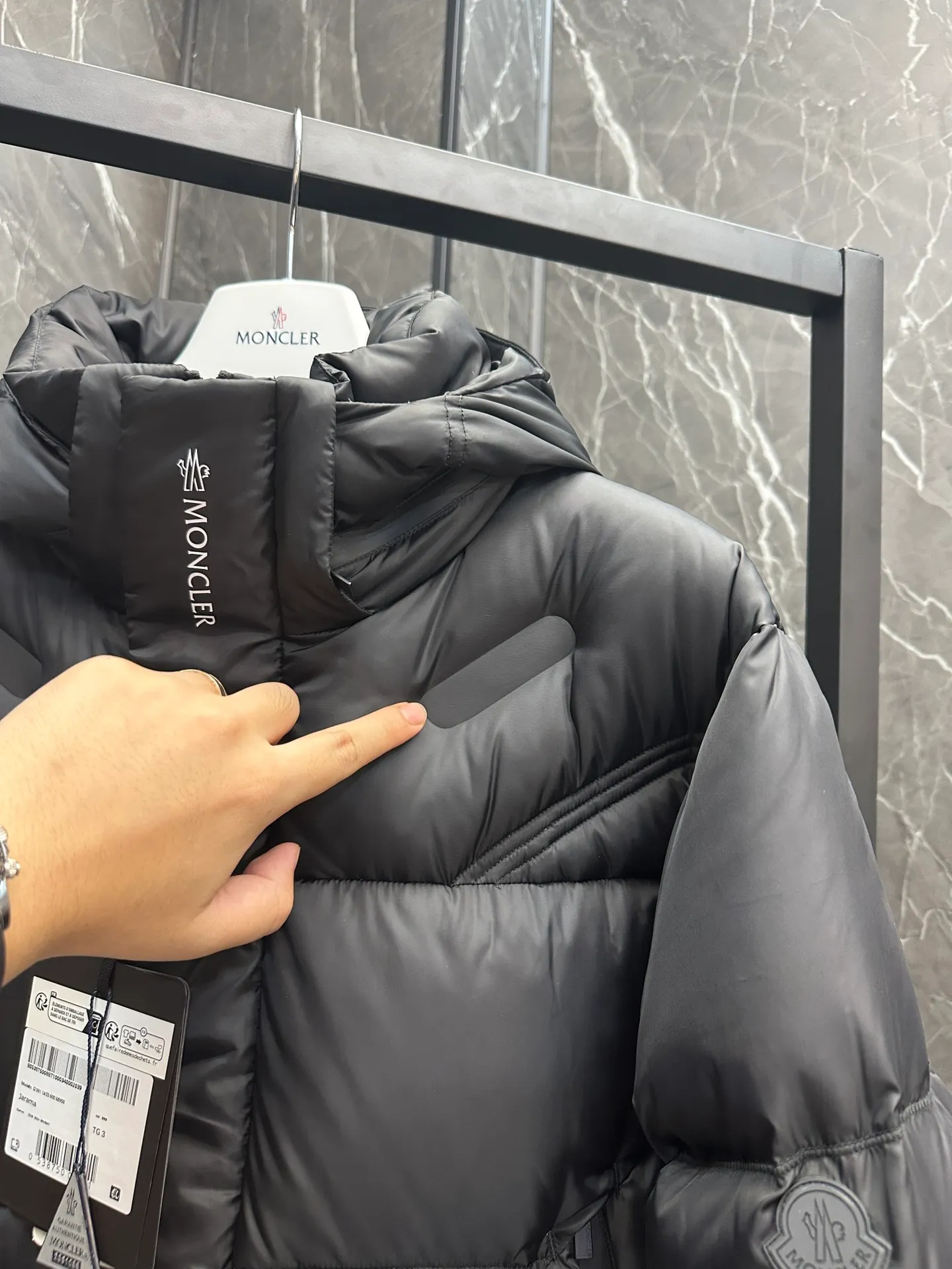 ⬆️Moncler Jarama . . . (⚠️90 . . NFC ） Jarama ， 。Jarama ， 。 ， 。 • • • • • • • • • • Size：1-5 .(⚠️ / )